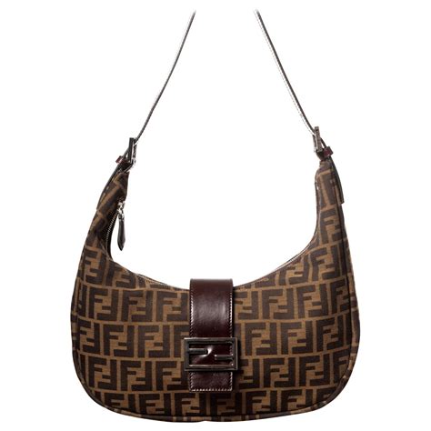 fendi cresent bag